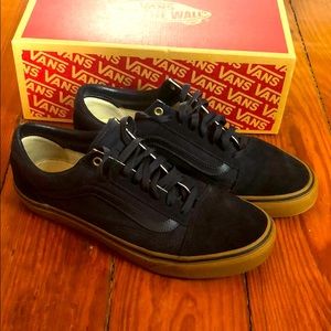 Dark blue/gum Old Skool Vans
